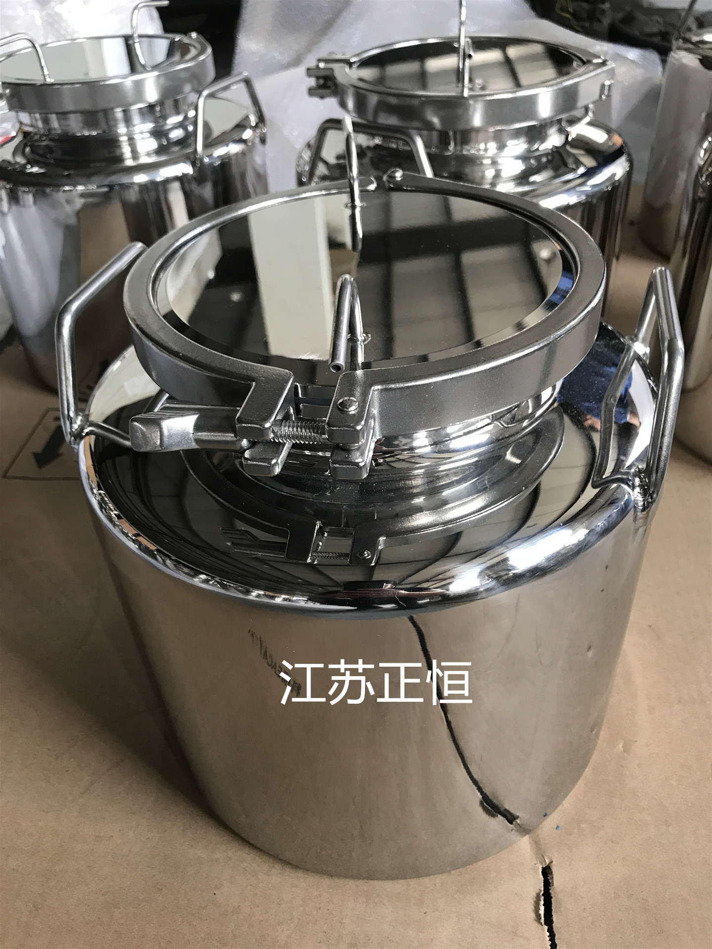 不锈钢药化料桶,接种瓶,灭菌罐