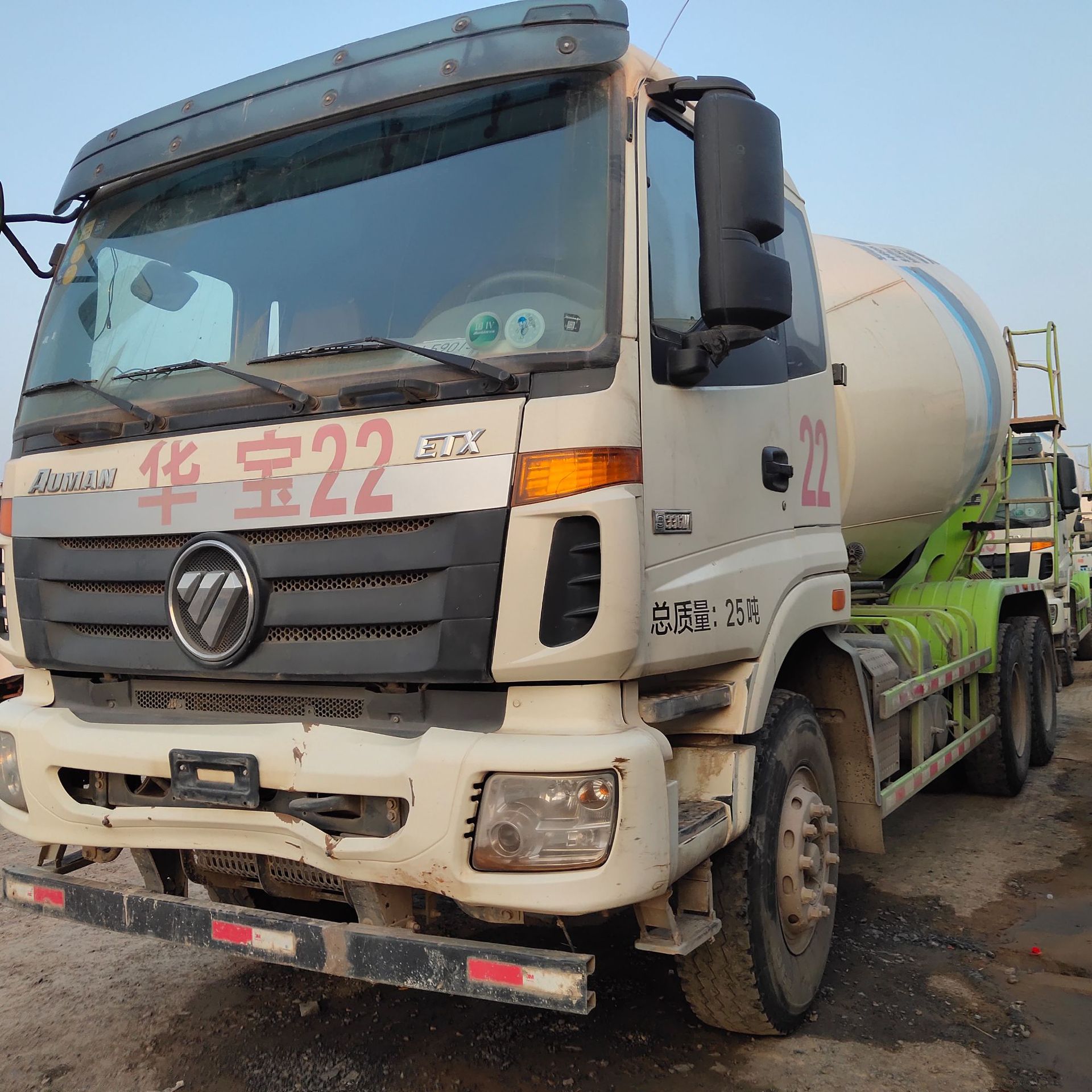 郑州二手水泥搅拌车 欧曼混凝土搅拌运输罐 二手混泥土商混罐车