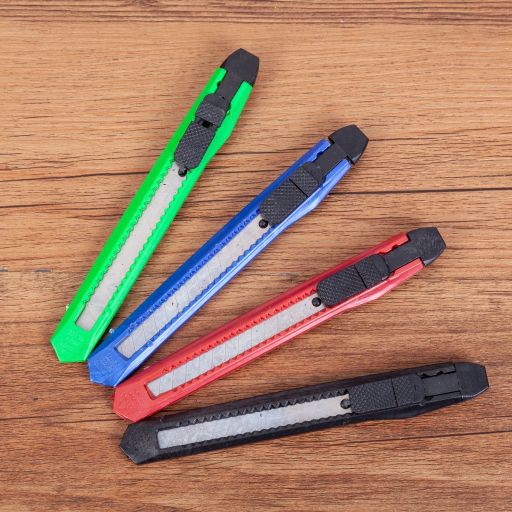 带包装美工刀 手机壳diy工具美工工艺裁纸刀