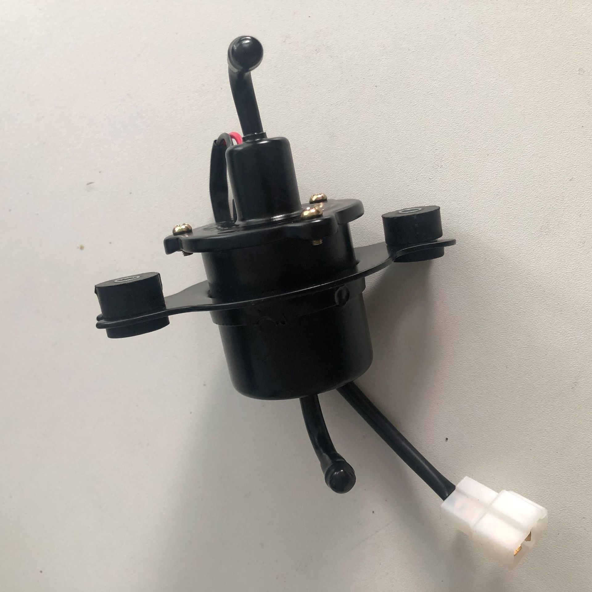 批发洋马黑色柴油电子泵 燃油泵 农机电子泵 129612-52100