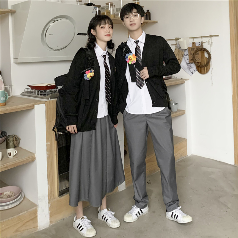 日本学生校服大学生初高中班服 jk制服黑长裙带杠黑开衫春秋套装