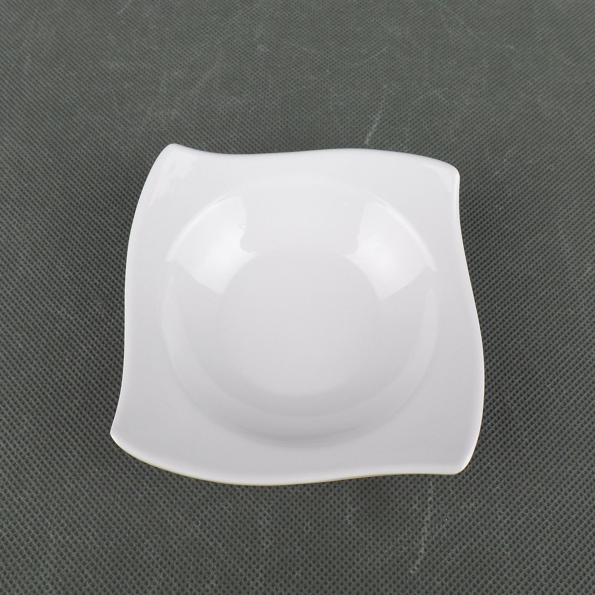 【生产厂家】直供密胺餐具定制 密胺餐具套装加工 密胺小方碟