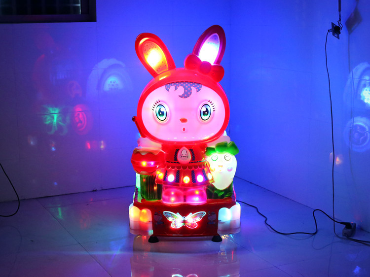 新款扫码摇摇车儿童投币水晶兔瑶瑶电动玩具家用超市带音乐摇摆机