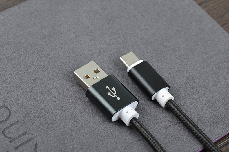 手机数据线适用于苹果typec安卓v8编织数据线快充厂家直销批发