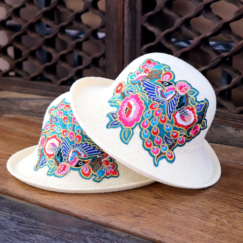 新款四季民族风刺绣花圆顶孔雀帽子遮阳帽百搭女士太阳防晒盆帽
