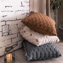北欧简约方格纽扣纯色毛线抱枕现代家居样板间咖啡厅装饰沙发靠垫