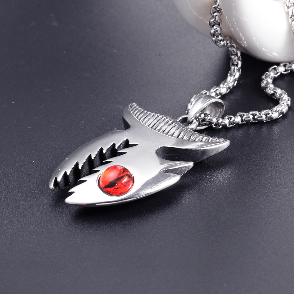 跨境饰品爆款热卖 鲨鱼吊坠项链 鲨鱼之眼不锈钢铸造钛钢吊坠