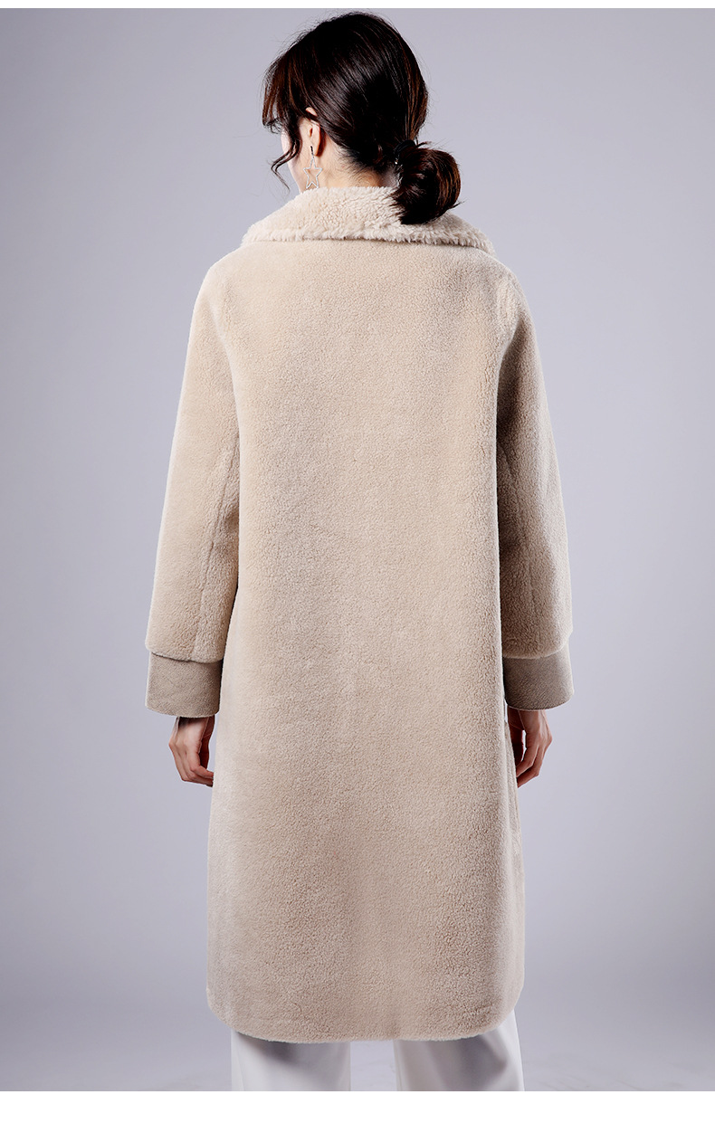 2019冬季新品羊羔毛复古女装皮毛一体外套颗粒羊剪绒大衣女中长款