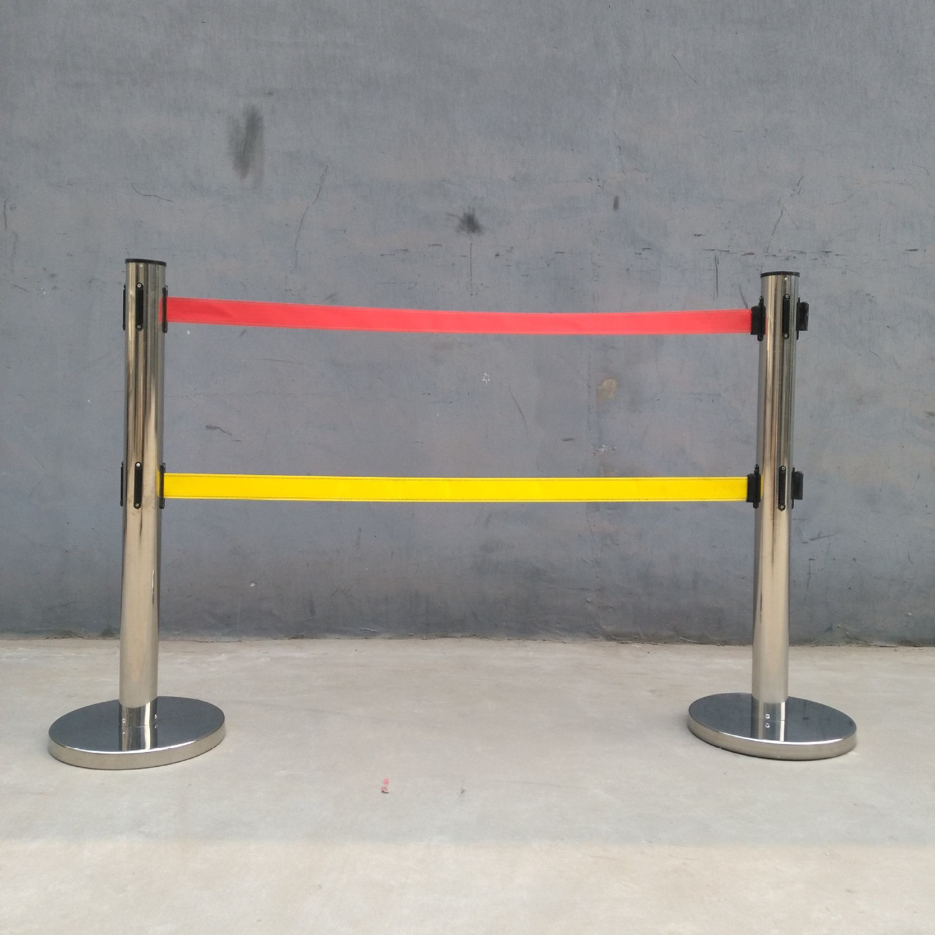 科阳一米线栏杆隔离带伸缩不锈钢警戒线银行排队围栏