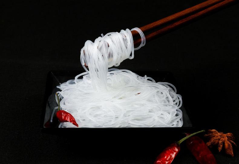 厂家直销批发山东豌豆绿豆龙口粉丝200g量大从优火锅酸辣粉丝