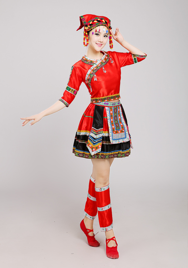 新款苗族舞蹈演出服装土家族表演服成人苗服装女云南广场舞蹈服饰