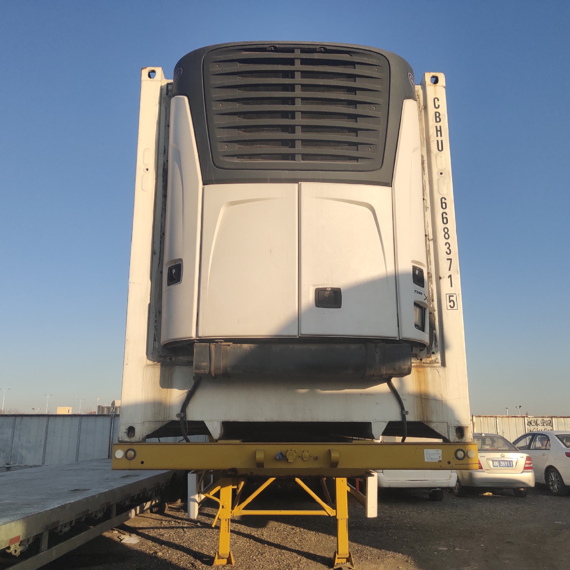 出售15年15米大凤凰冷藏箱 中集华俊轻型挂 富华车桥 提档