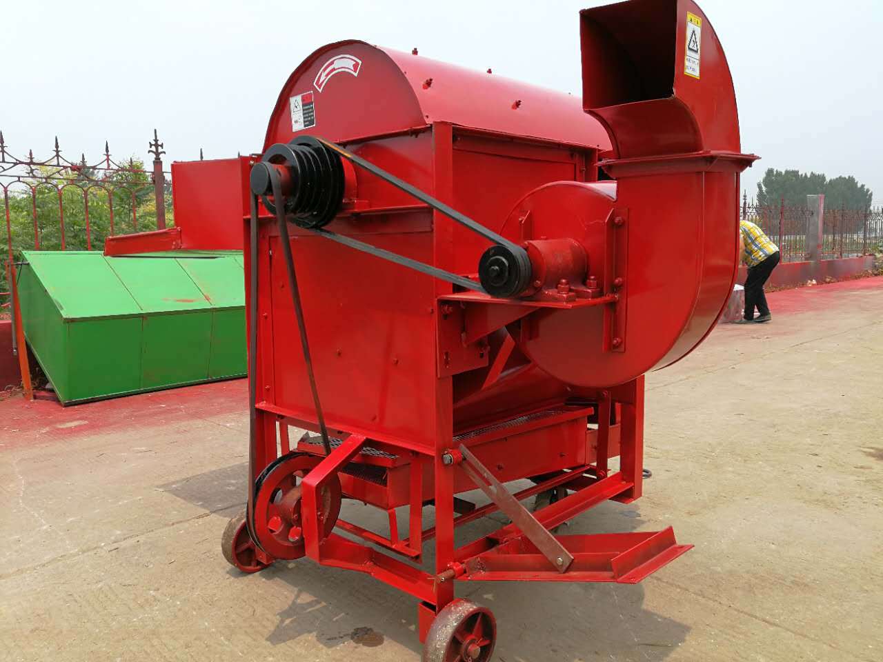 带自动进料谷子高粱脱粒机玉米大豆脱粒机带二次复脱125型脱粒机