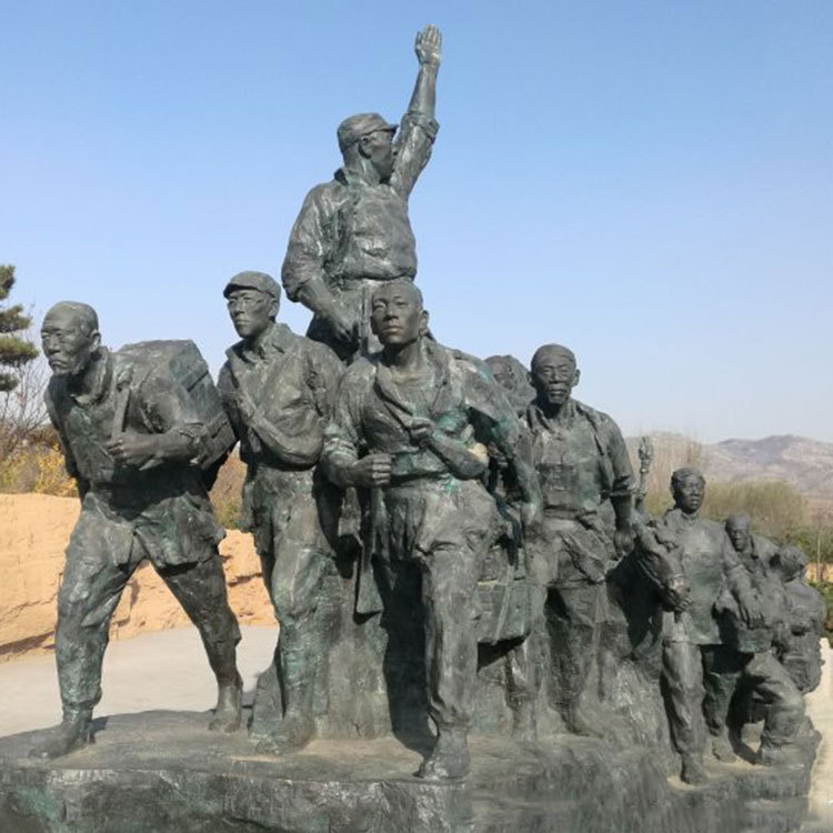 红军雕塑铸铜景观老军人革命战士八路军红色文化铜雕人物厂家定制