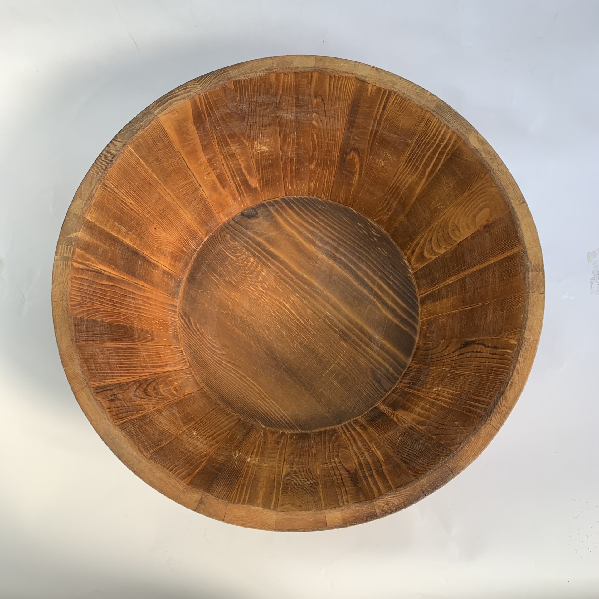 厂家直销 可加工定制 木质圆木盆 实木烧色泡脚盆 定制大木盆