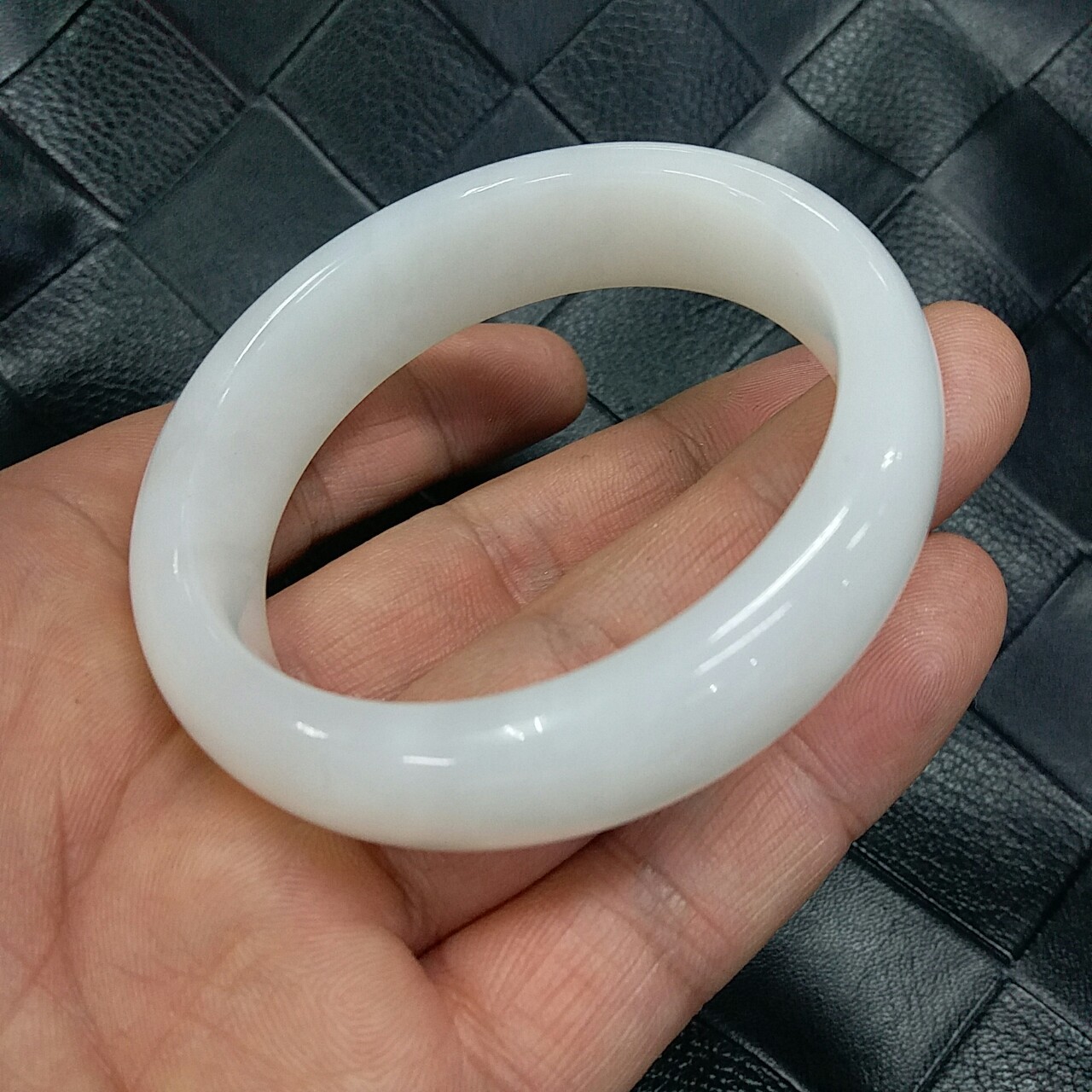 和田玉羊脂玉手镯青海料白玉手饰玉石手镯厂家带证书一件代发