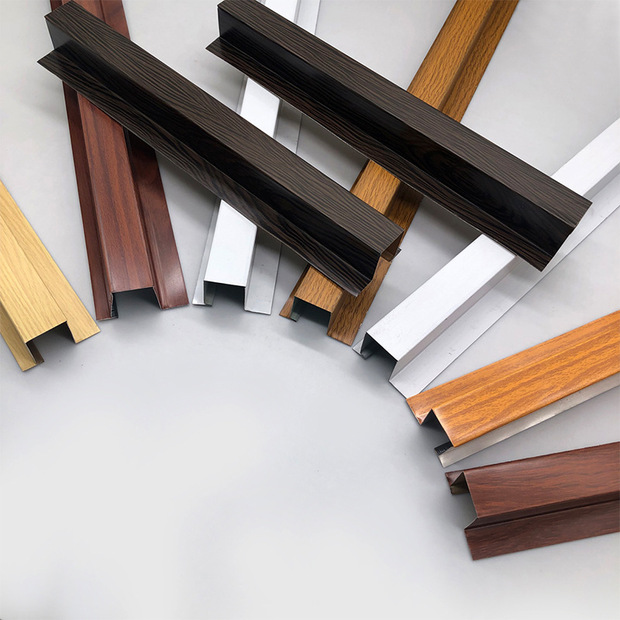 45f无缝长城扣板定做 广告门头木纹条彩钢扣条凹凸型装饰材料扣板