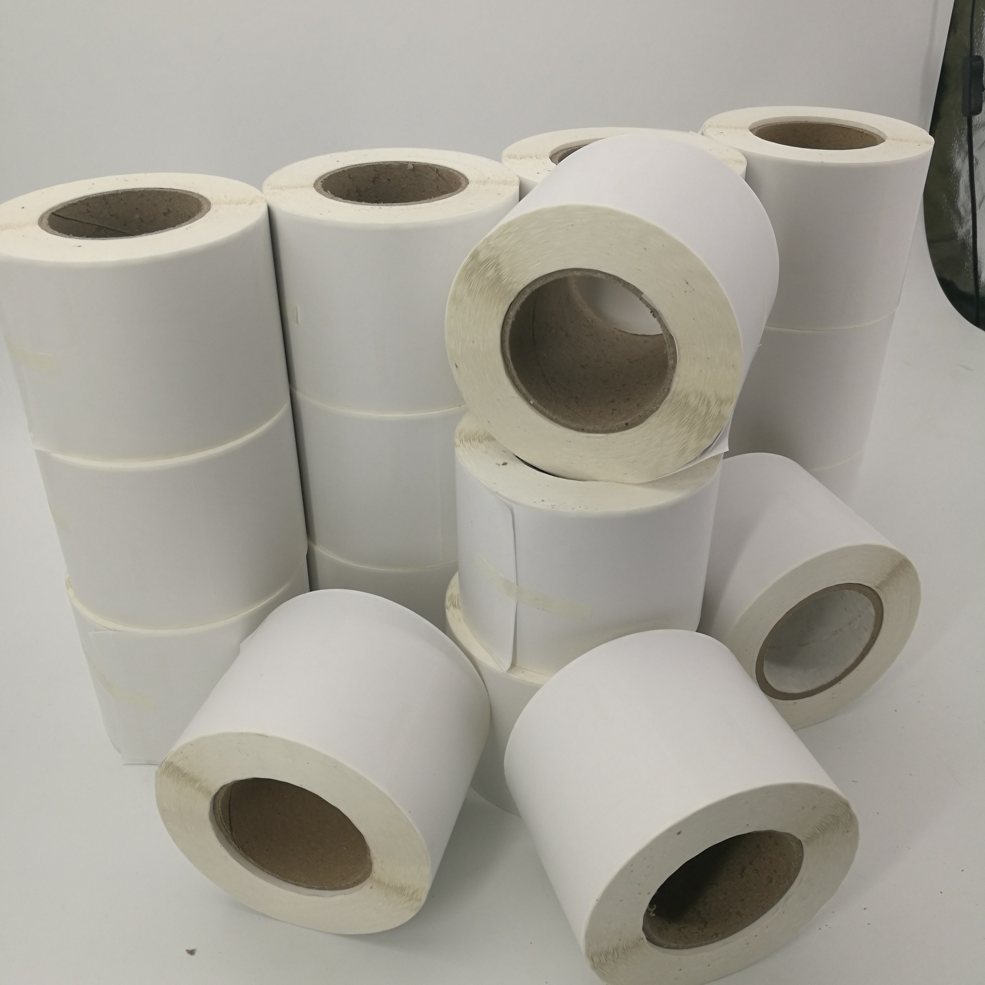 铜版纸不干胶100-150-03