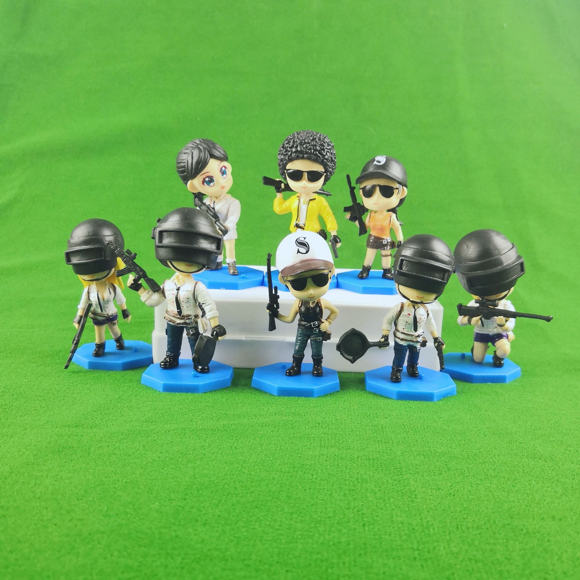 q版吃鸡公仔8件套 烘焙生日蛋糕装饰摆件 创意车载模型手办