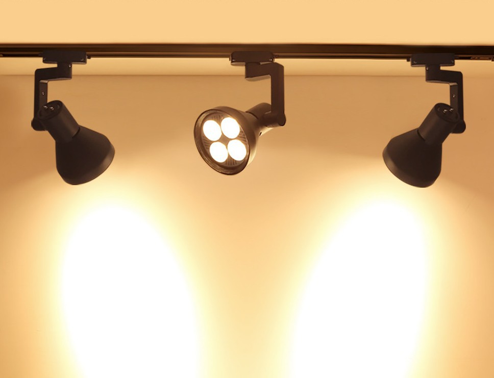 par30轨道灯 led射灯服装店 橱窗背景 展厅导轨灯聚光e27