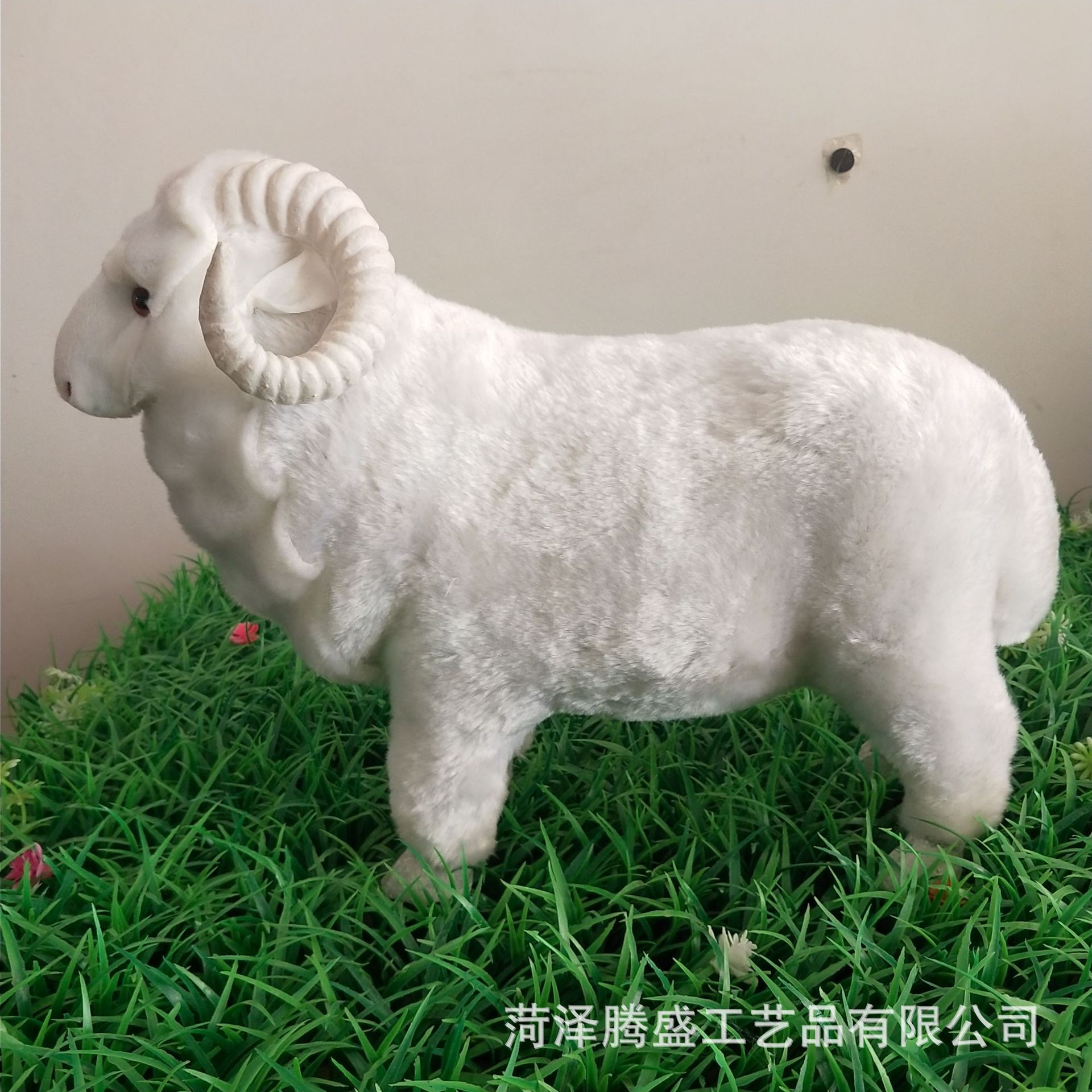 仿真羊 仿真小绵羊模型 皮毛动物车载摆件毛绒玩具仿真绵羊模型