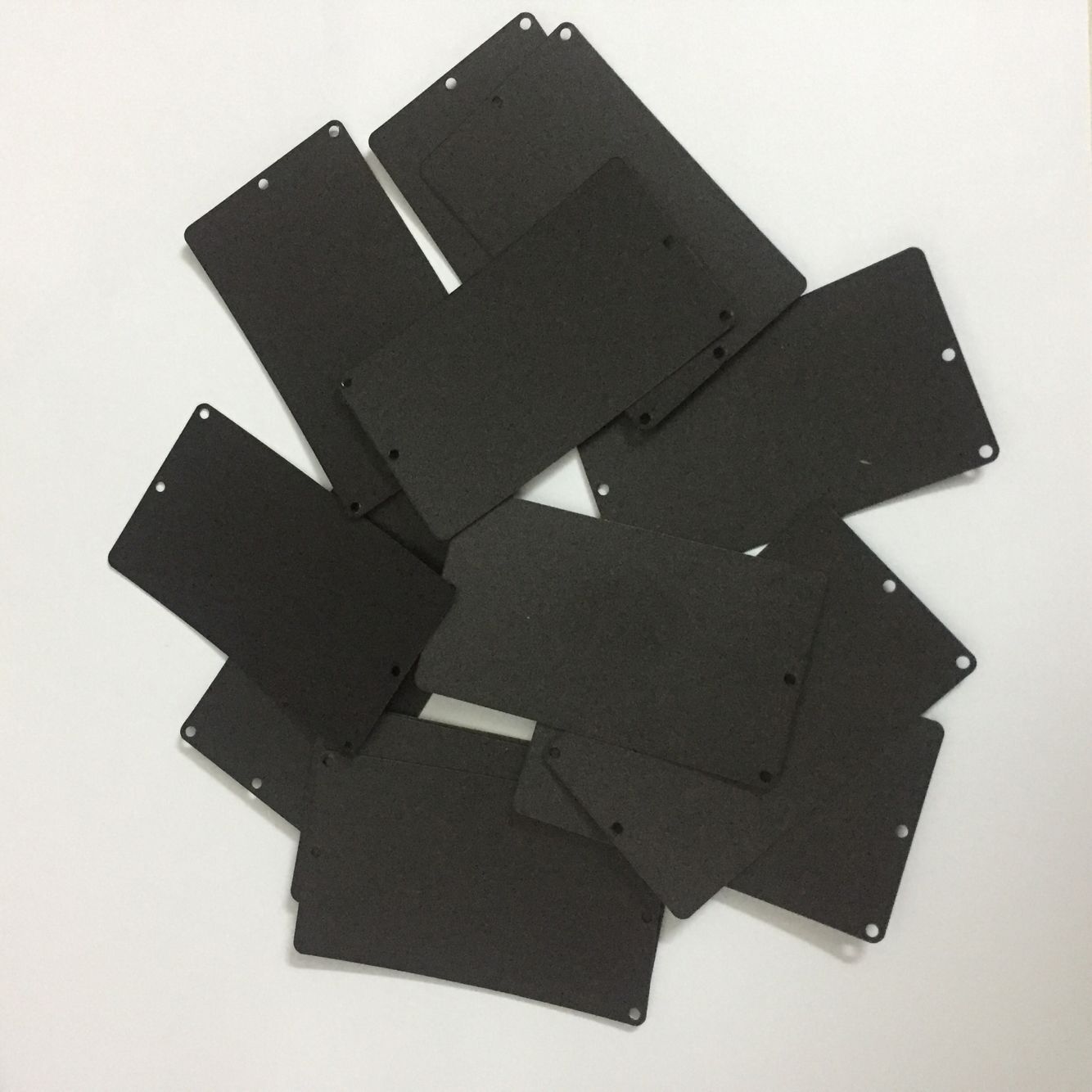 耐高温防火阻燃pet绝缘片电池电器pet麦拉绝缘垫片工厂生产