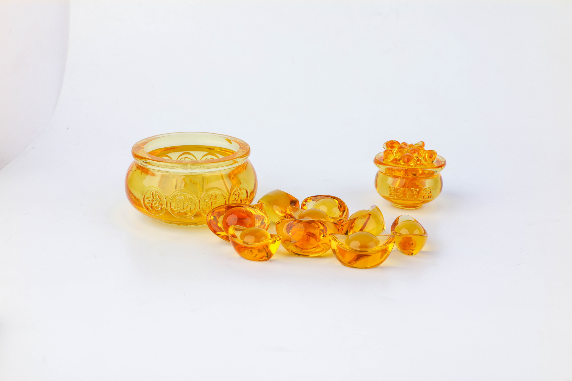 水晶聚宝盆水晶聚宝盆加水晶元宝办公室礼品摆件