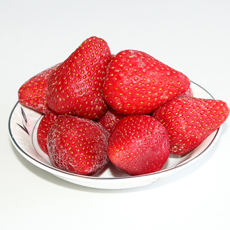 山东厂家 批量供 冷冻冰鲜草莓 速冻草莓冷冻水果 20斤/箱