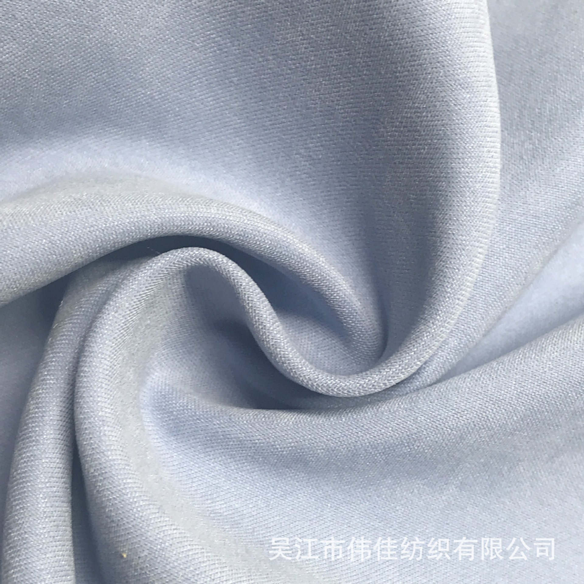 75d*160d锦涤缎面桃皮绒 磨毛布 涤纶面料 羽绒服面料 沙滩裤面料