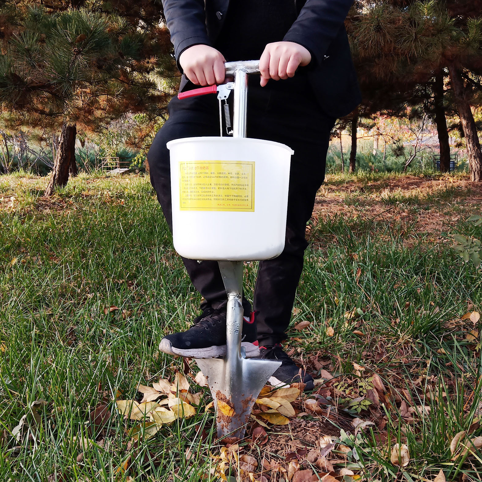 新品果树施肥器施肥铲铁锹式施肥器地下施肥追肥器农用点肥料工具