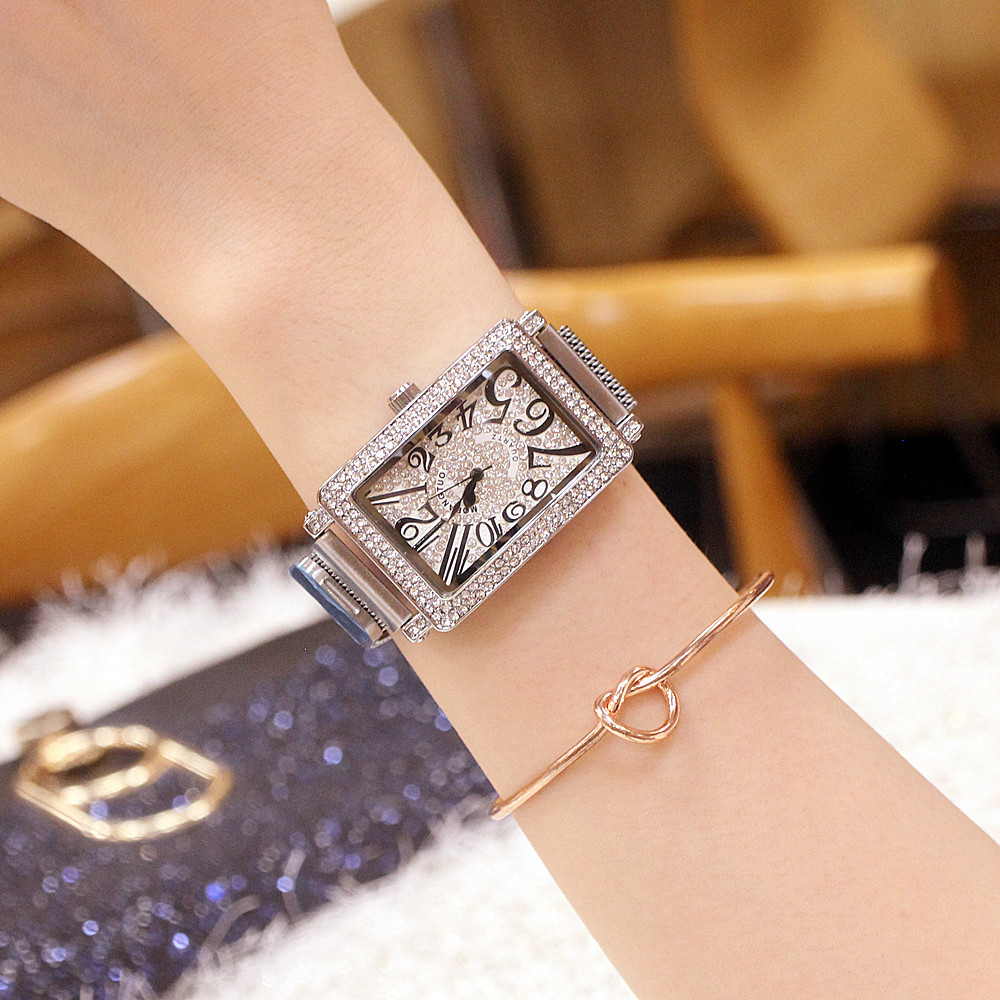 厂家直销2019新款正品方形时尚潮流女士手表满钻数字镶钻网带女表