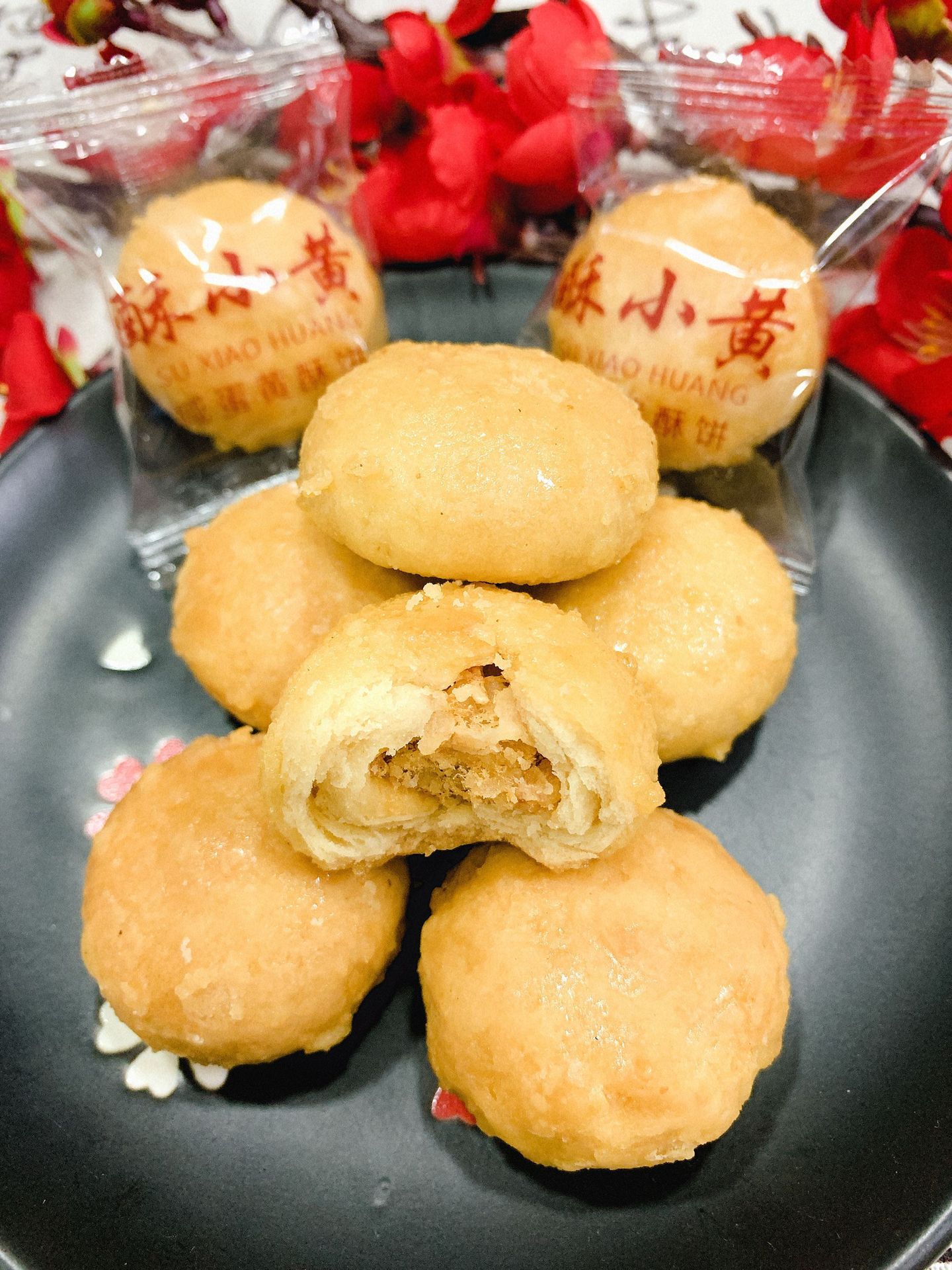 散装网红酥小黄 迷你咸蛋黄酥饼酥脆小饼 蛋黄饼茶点零食10斤装