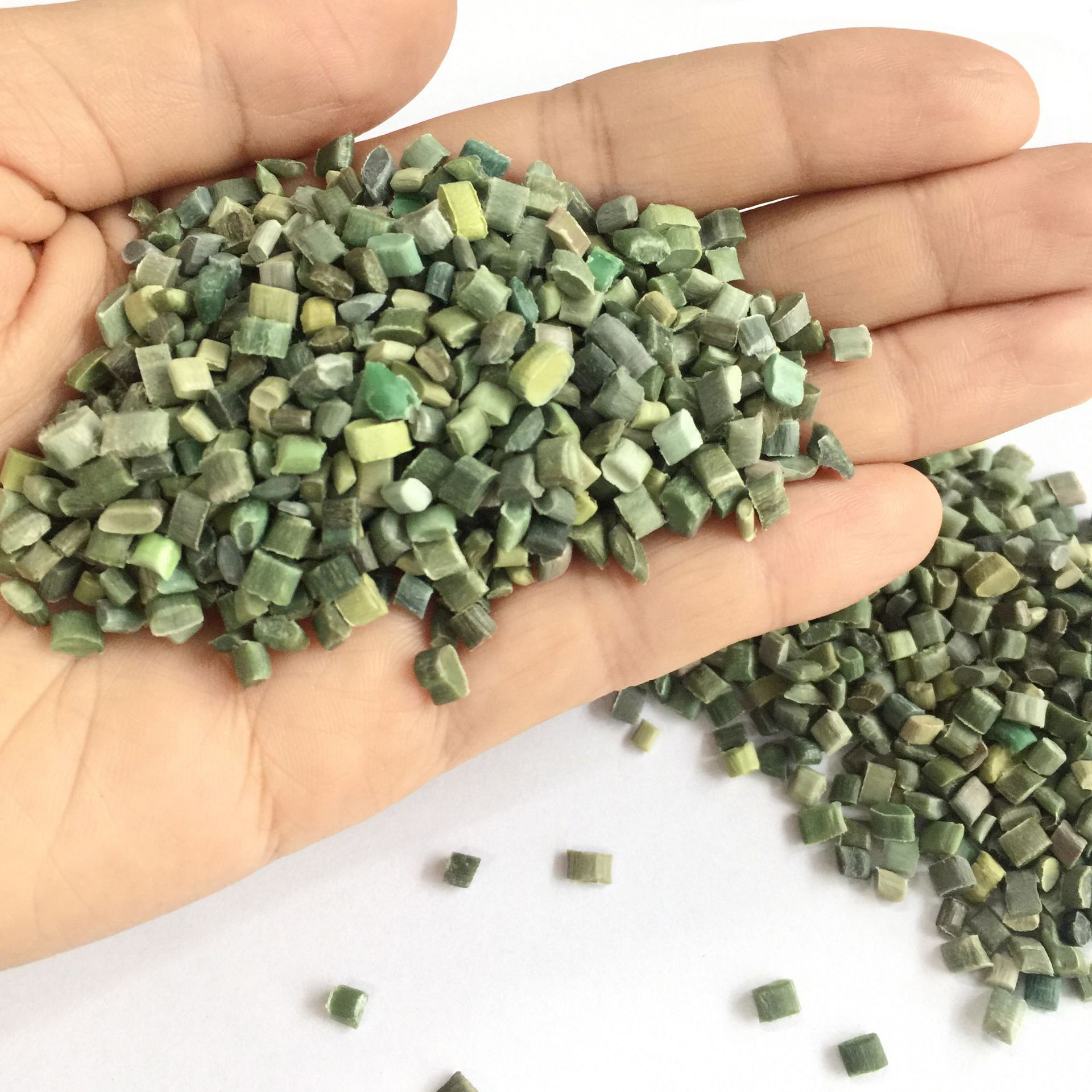 再生塑料颗粒 复合膜pe颗粒 塑料pe料 pet料颗粒 再生回料