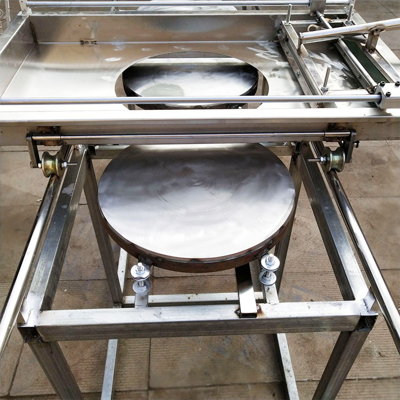 新型杂粮煎饼机 商用大型燃气推拉式自动玉米煎饼薄饼50加工设备