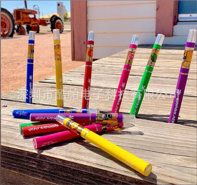 新款热卖cbd电子烟彩色g5雾化器 moonrock 蓝色兔子电池 口味齐全