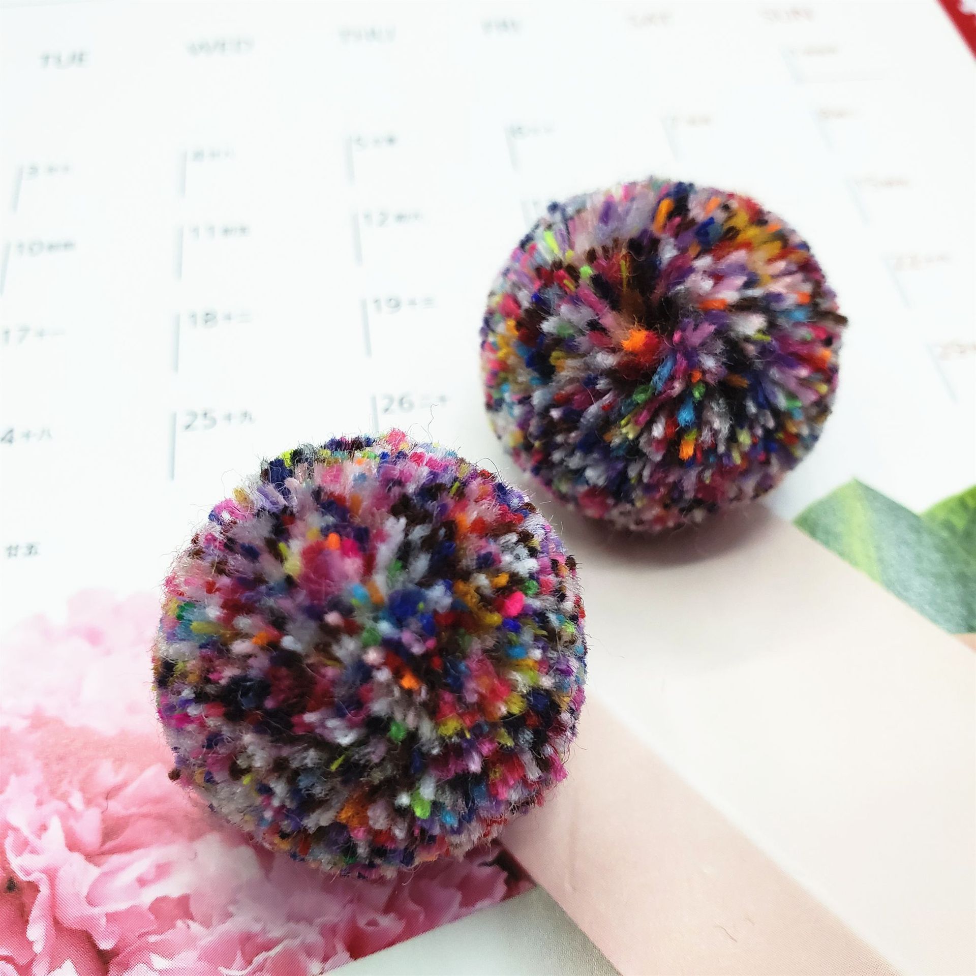 七彩混色修圆涤纶开司米毛球 diy饰品配件服装辅料杨梅球批发