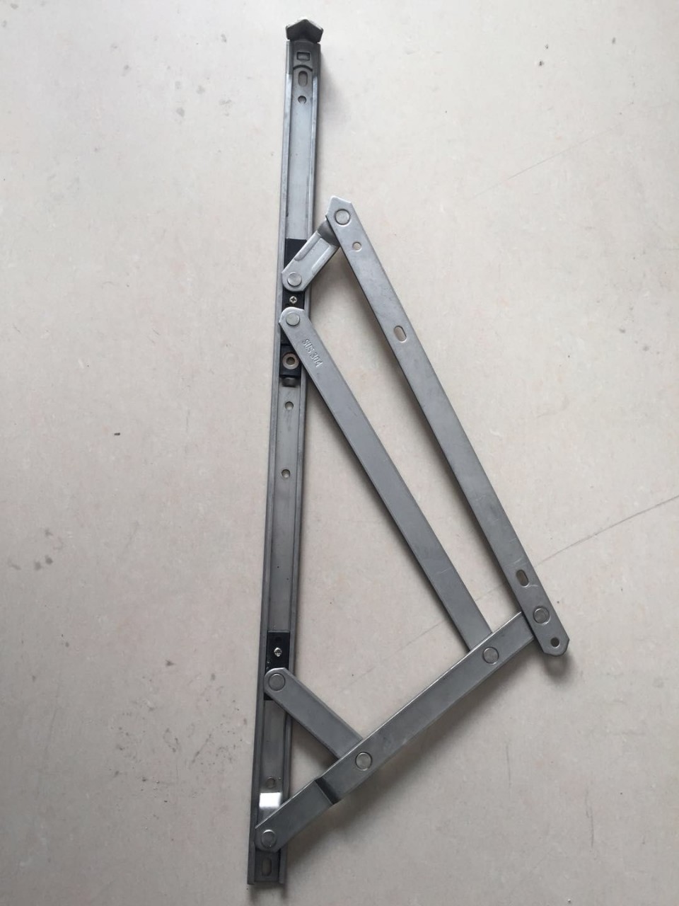 22槽重型安全上悬窗铰链窗撑