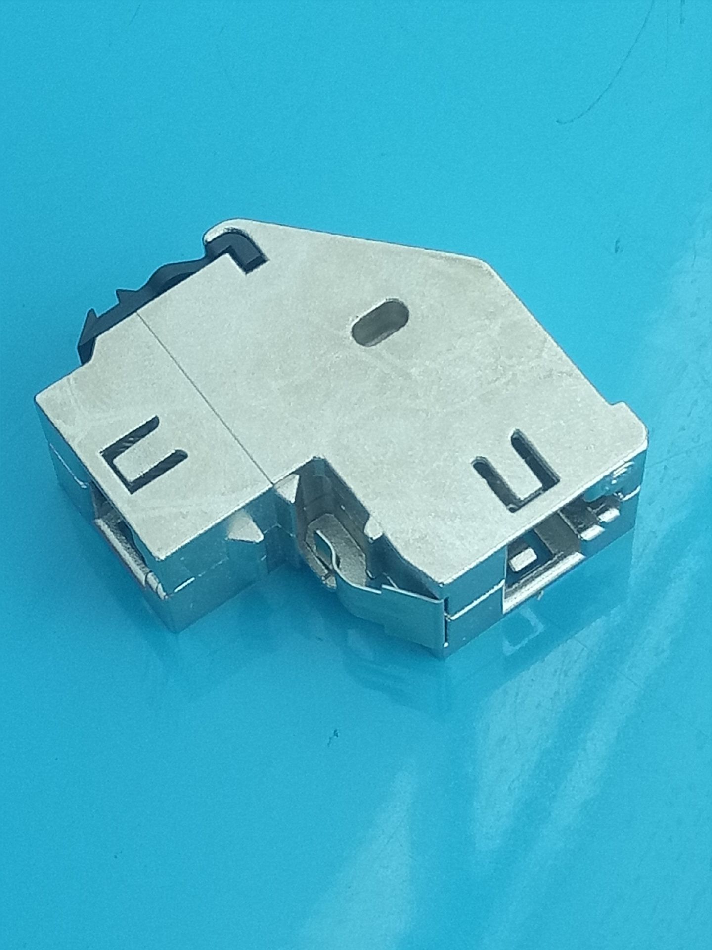 metzconnect1309a1irj45电缆耦合器6类e类