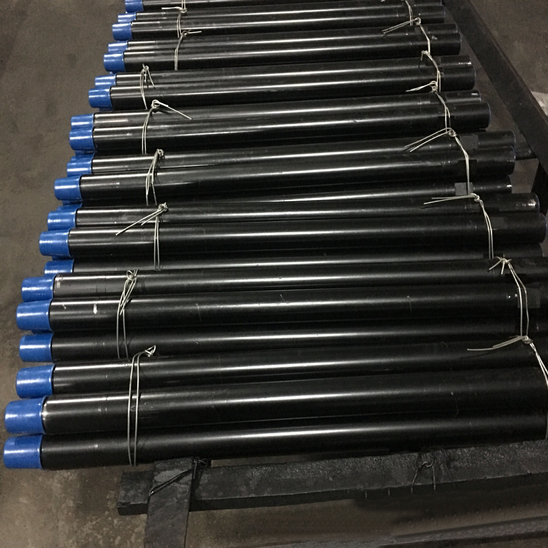 探水钻杆 螺旋钻杆 刻槽钻杆 地质钻杆 厂家直销 质量保障