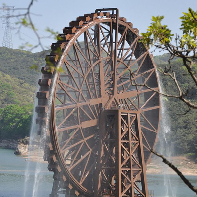 防腐木水车风水轮流水景观装饰大型荷兰风车户外脚踩龙骨常景水车
