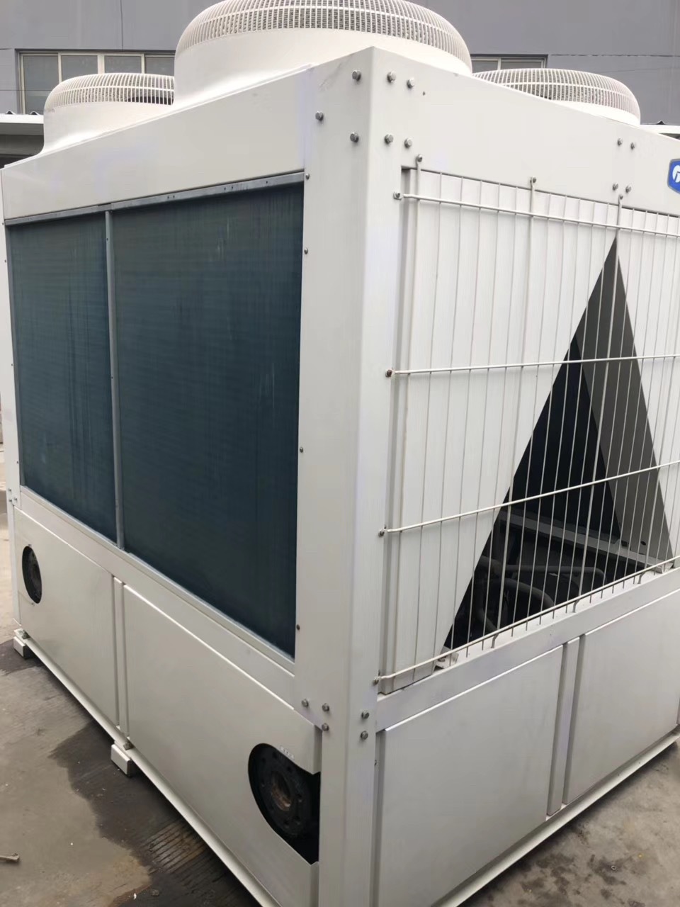 出售回收批发转让二手格力格力风冷模块水冷机组 50匹中央空调