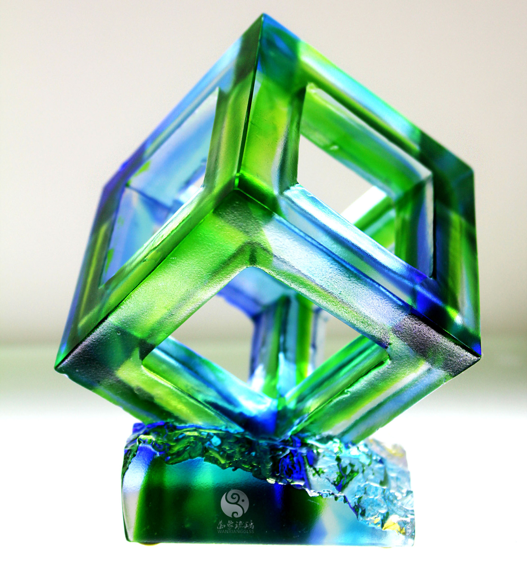 琉璃创意礼品小摆件几何体立方体家居酒店装饰品生日礼品创意饰品