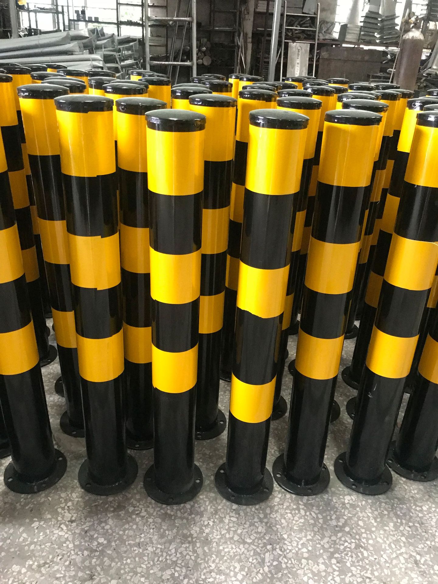 直销反光柱 路桩警示柱 自产自销交通设施小区停车位 路桩 批发