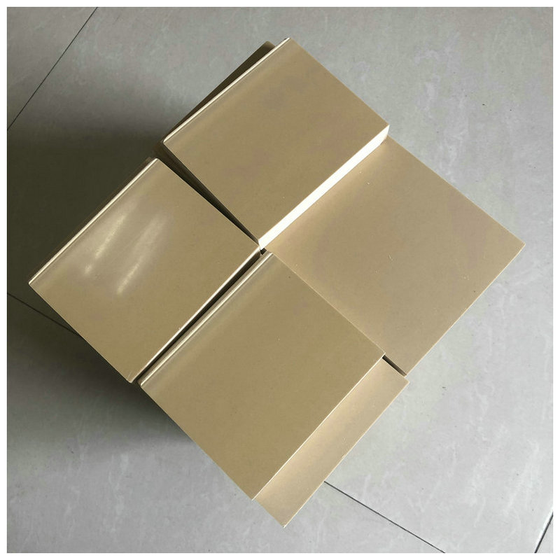 厂家供应木塑板 黄色含木粉高密度pvc雪弗板 塑料装饰板 展示架