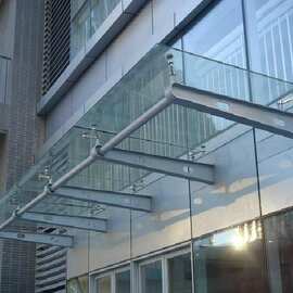 钢化玻璃钢结构雨棚