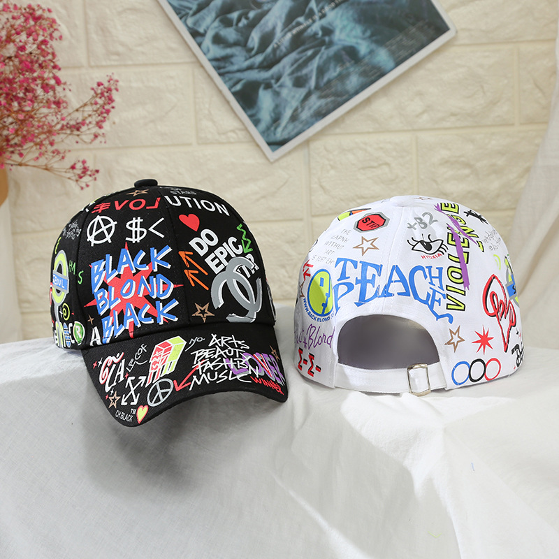 Spring and Summer Fashion New Couple Peaked Cap Korean Style Personalized Graffiti Baseball Cap Outdoor Sun Hat Wholesale