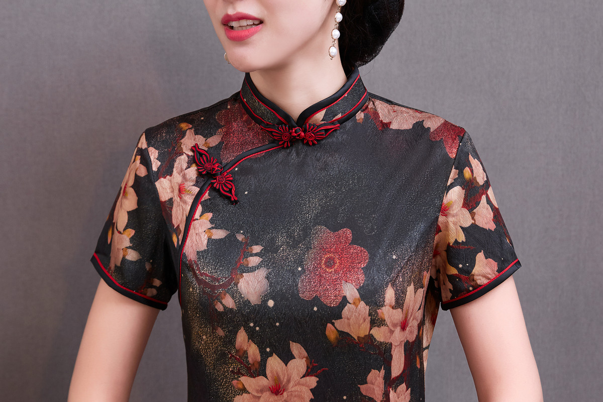 厂家新款棕色短袖短款丝绸旗袍 气质修身立领斜襟旗袍连衣裙批发