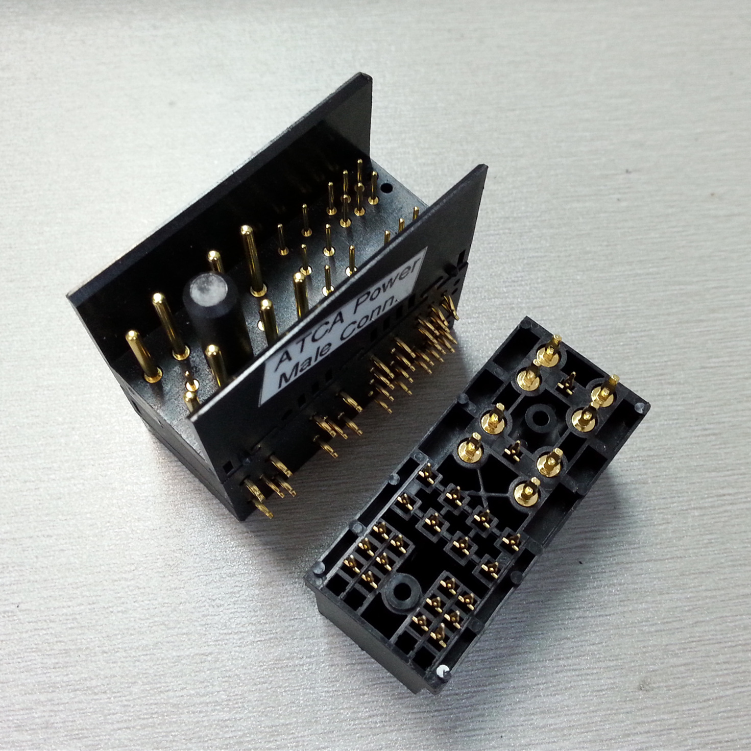 大电流混装822pin欧式连接器供powerconnectors822positions