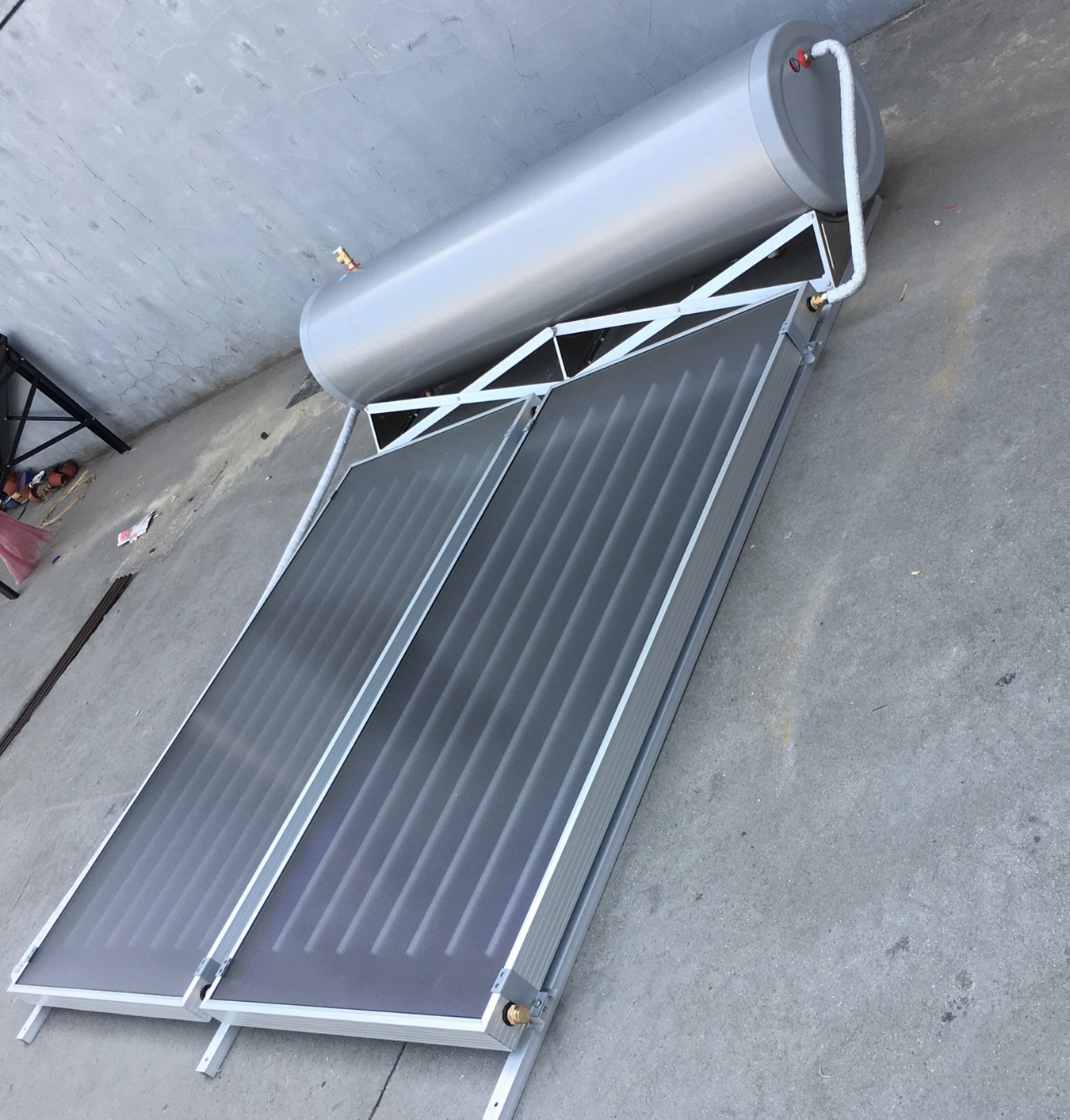 不锈钢太阳能热水器 solar water heater 平板太阳能热水器