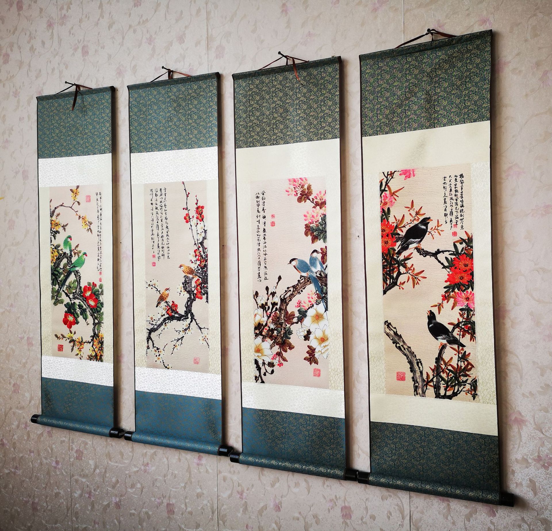 工笔花鸟四条屏 装饰画 挂画 国画 工艺画 丝绸画卷轴画 挂画制作